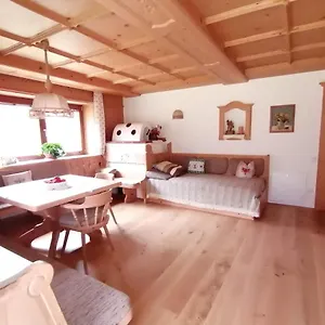 Holiday home Apartmenthaus Paradise 