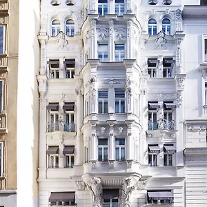 Zur Wiener Staatsoper Вена