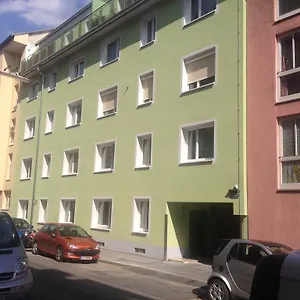 Apartment All-in Longterm Cozy - Free Parkingcard For 21 District
